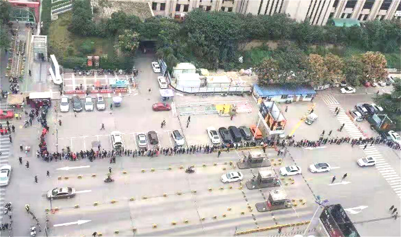 陕西球迷感动瞬间,感动众多球迷