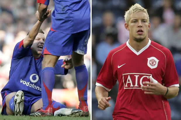 曼联流血前锋,曼联前场满员铁卫却意外受伤