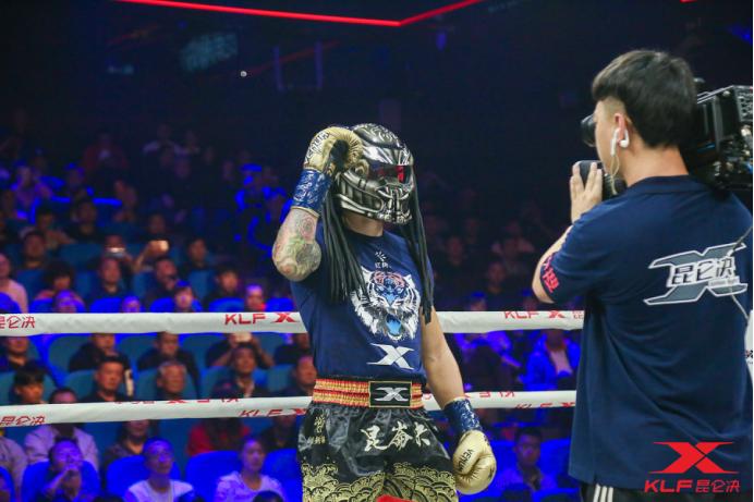 昆仑决77落幕，冯兴礼爆冷胜乔奈，中国力量杀入诸神总决赛