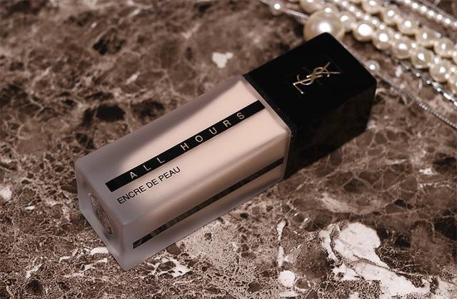 大油皮粉底液测试不卡粉,大油皮粉底液测评视频