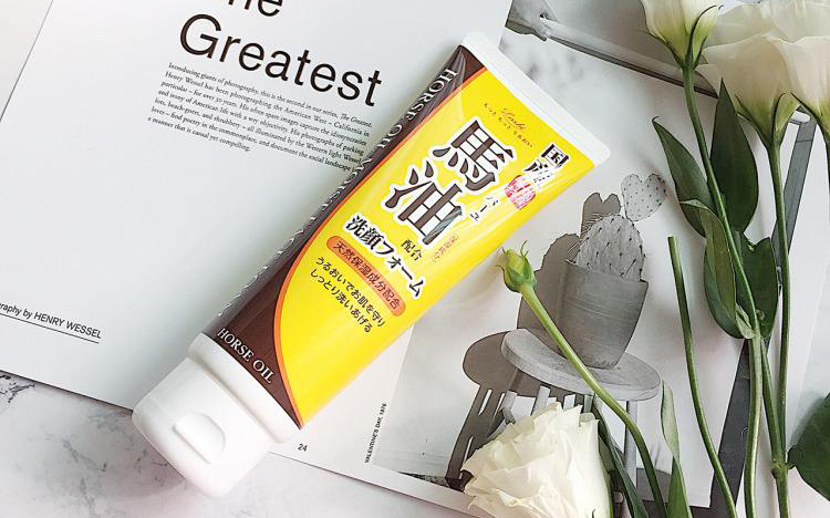 不紧绷补水美白洗面奶推荐,超好用的洗面奶美白祛痘去油