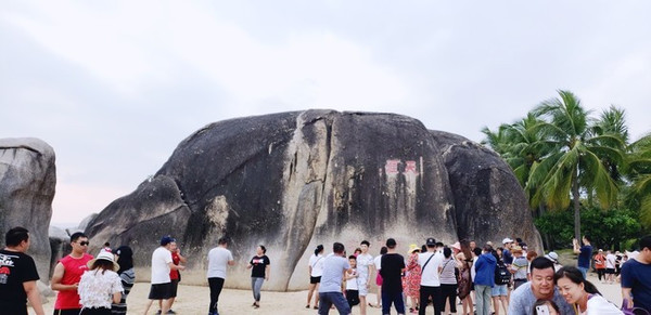 三亚独行攻略,三亚必去的景点和美食