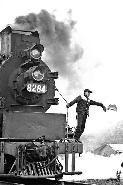 广西目前在建铁路,广西最新的铁路项目