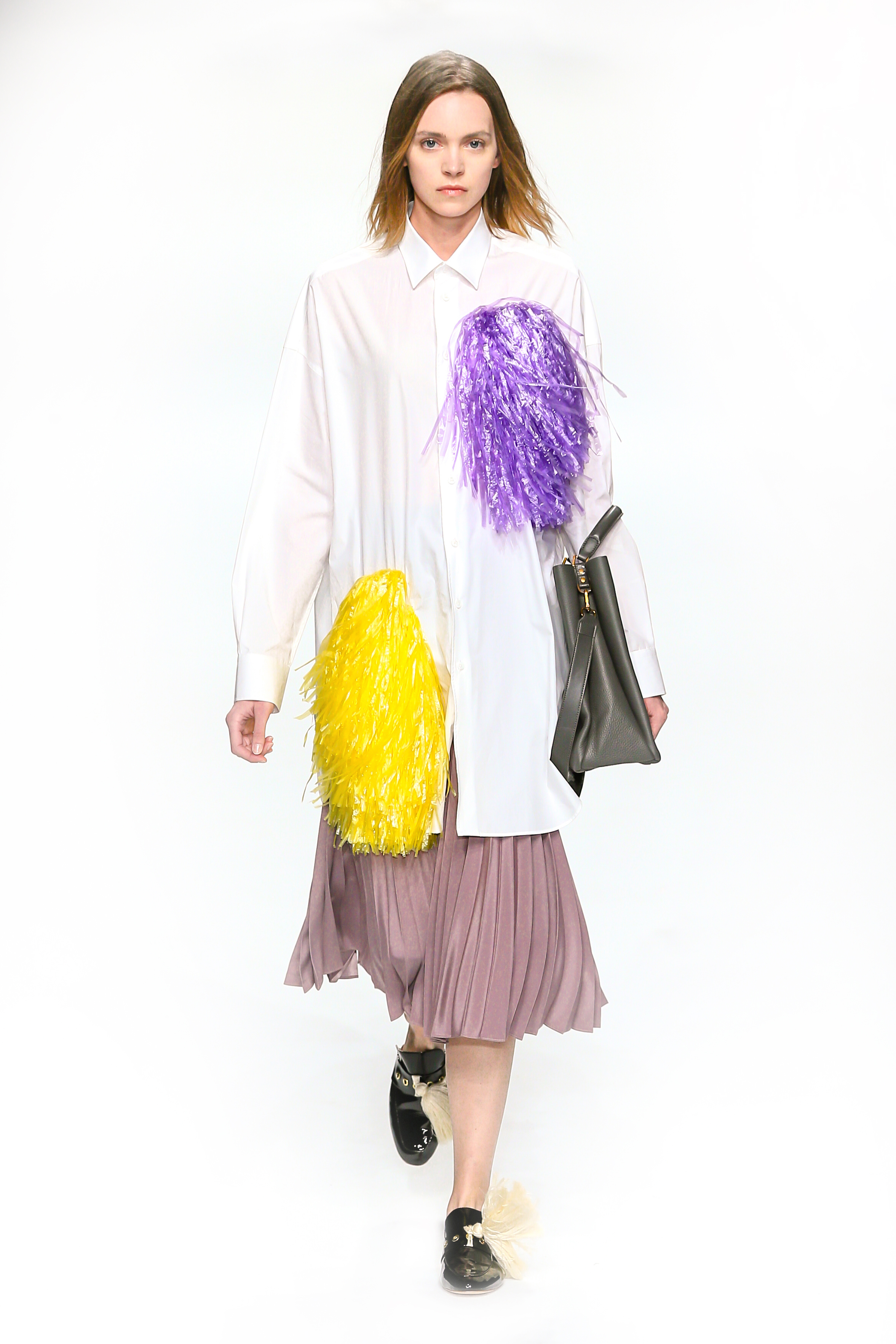 DOUCHANGLEE最新2019春夏SIGNAL系列挑战信号错置服装尺度