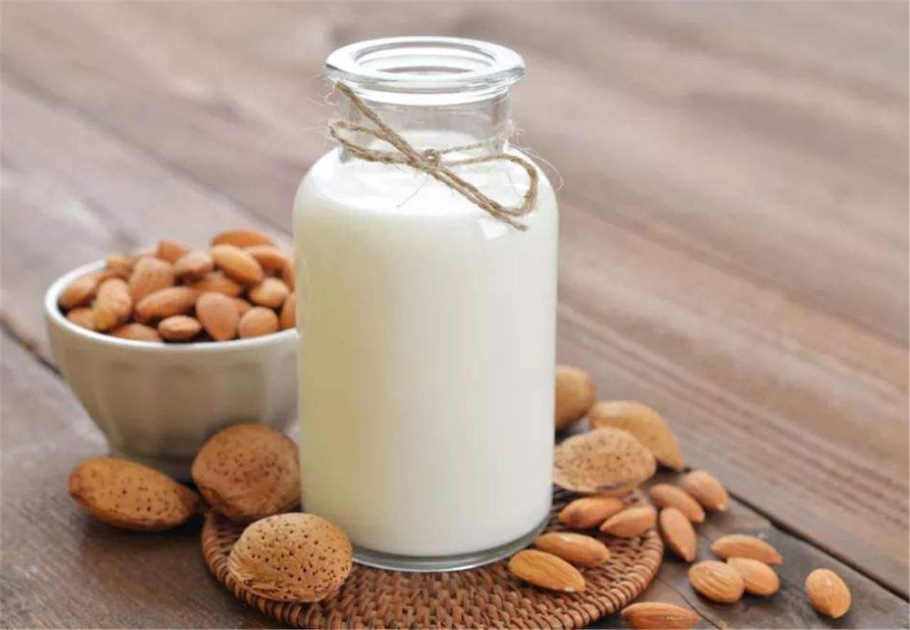 喝什么牛奶最养胃修复胃,喝豆浆养胃还是喝牛奶养胃