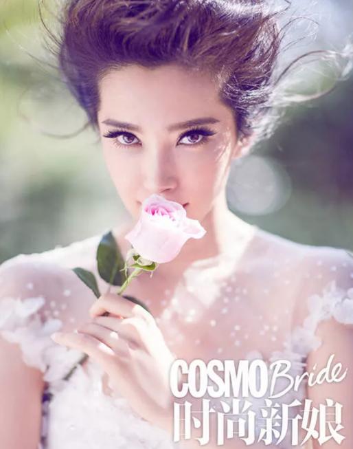 最近唐嫣罗晋消息 (唐嫣罗晋官宣小时候合照是真的吗)