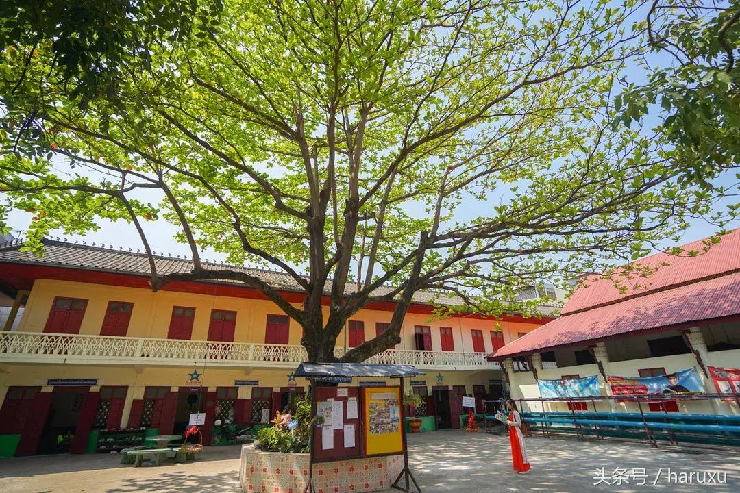 老挝的首都什么时候改到万象的,老挝首都万象什么时候开城