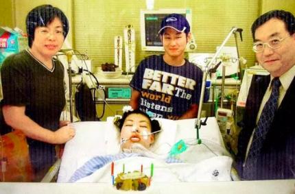 杨幂素颜白到发亮,杨幂素颜打动刘恺威