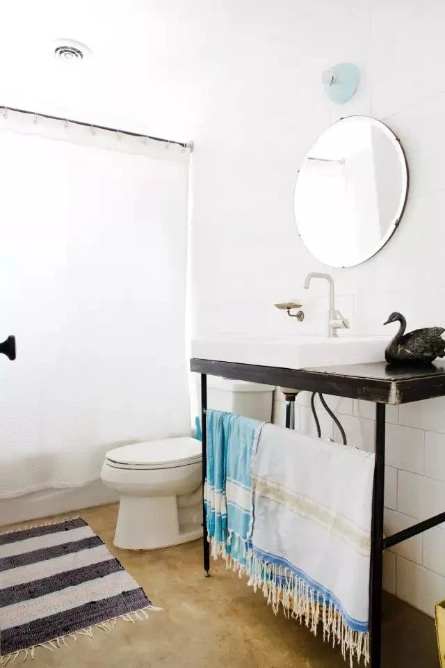 哪种玻璃胶防水不发霉,卫生间用什么玻璃胶不发霉