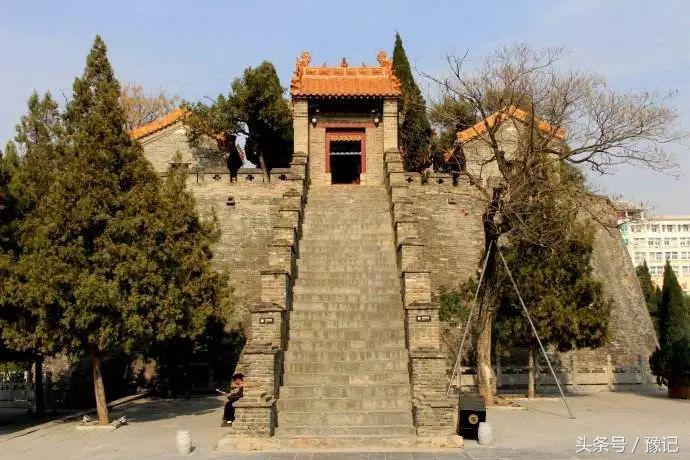 被称为老子故里的鹿邑为啥这么有钱？