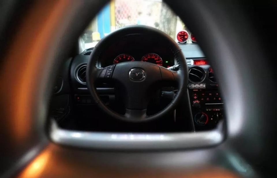 手动马自达6合法最快改装,马自达6手动挡暴力改装