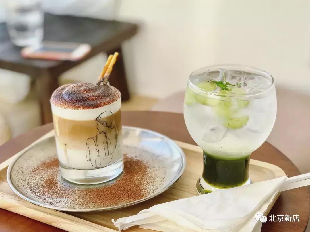 三里屯通盈高空,三里屯高空露台餐吧