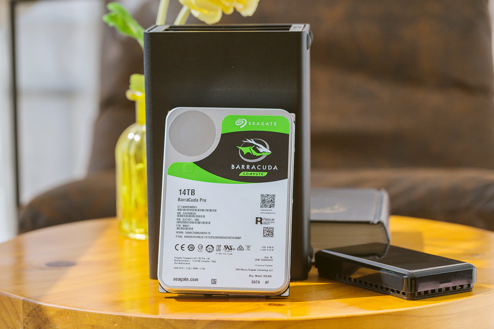 希捷硬盘到底咋样,硬盘不够用加一个移动硬盘可以不