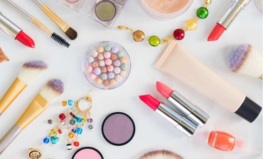 十大奢侈品化妆品小样,十大奢侈品彩妆品牌