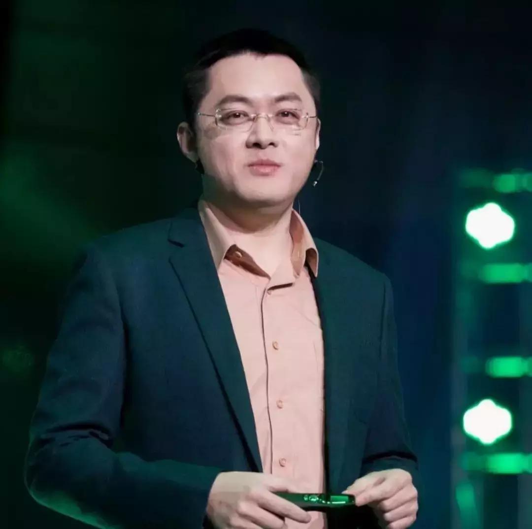 沸腾新十年|游戏直播江湖和*牙虎**斗鱼的前半生