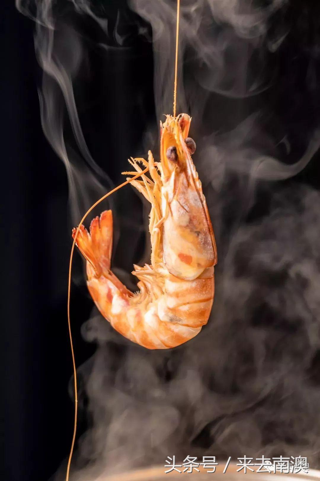 南澳岛寄来一个海鲜大箱,然后朋友圈的人纷纷把她屏蔽了