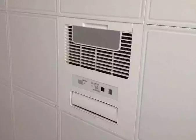 浴霸风暖排名前十的品牌带灯泡,风暖浴霸好还是大灯泡好