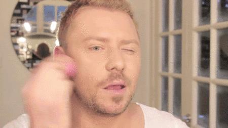 化妆用bb霜还是cc霜,化妆用bb霜还是粉饼好