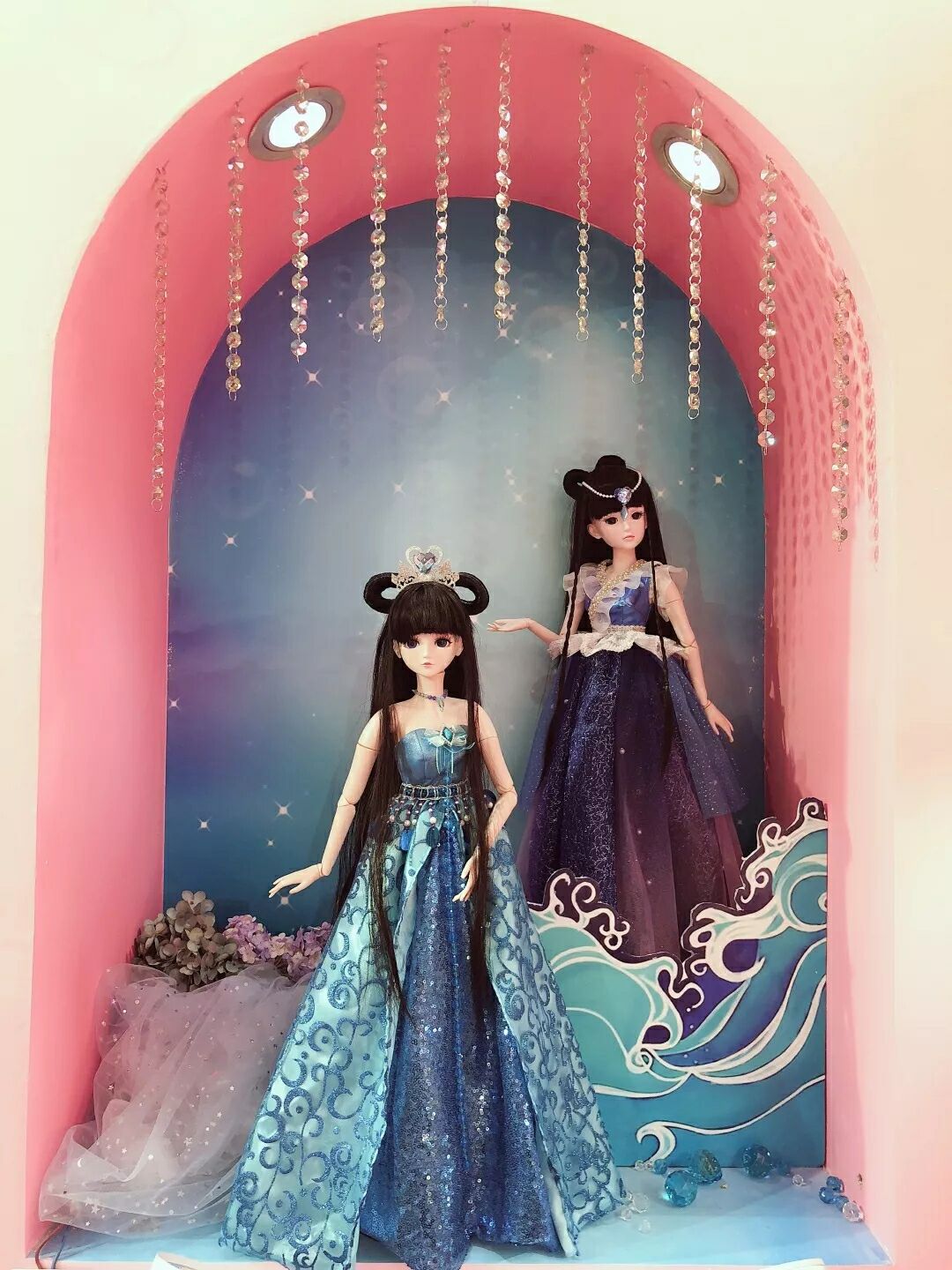 叶罗丽娃娃公主穿越古代,叶罗丽娃娃店真的可以缔结契约吗