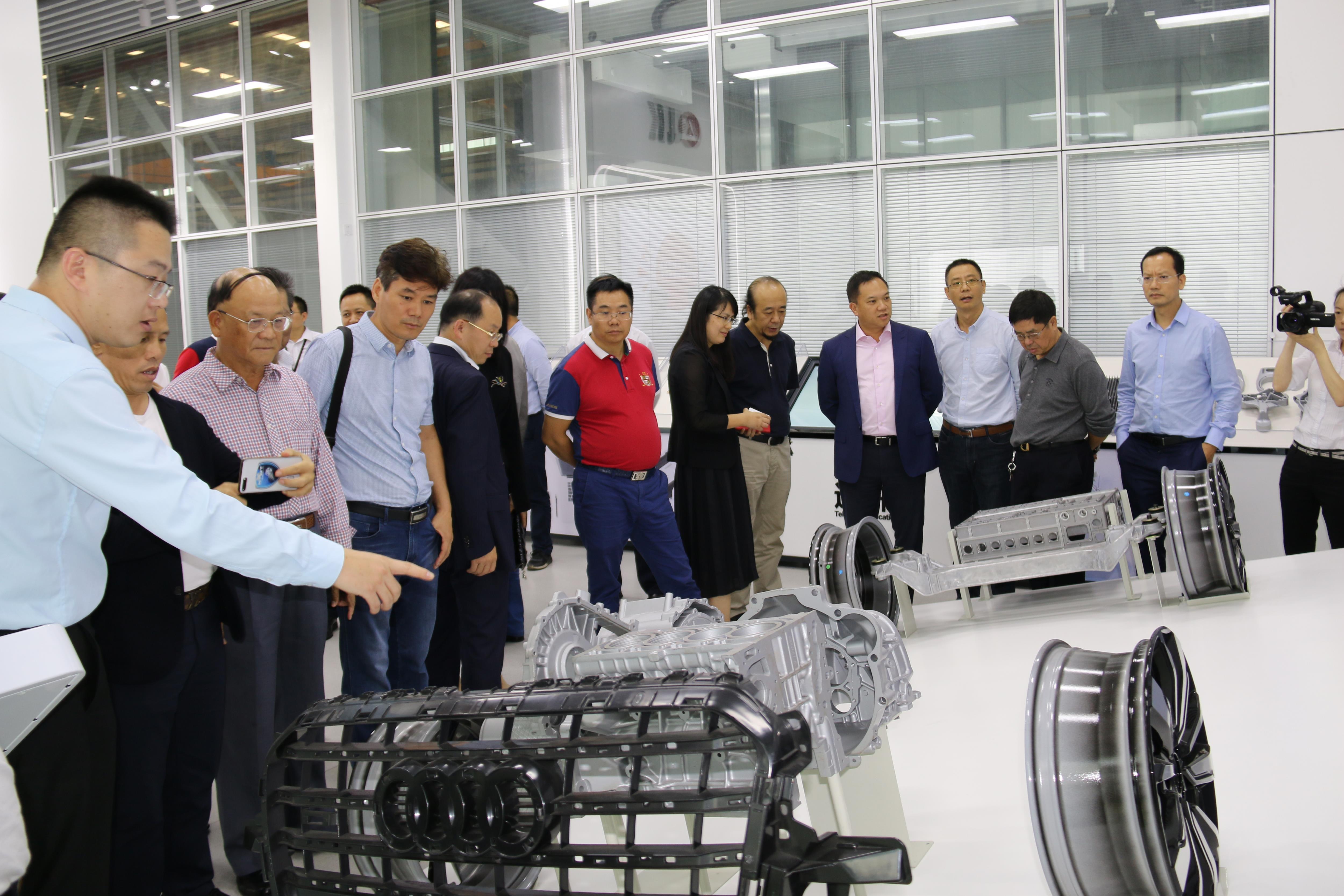 走进大国重器感受中国力量有感,走进国之重器感受大国力量