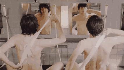 如何选洗澡时用的沐浴刷,怎样洗澡搓背