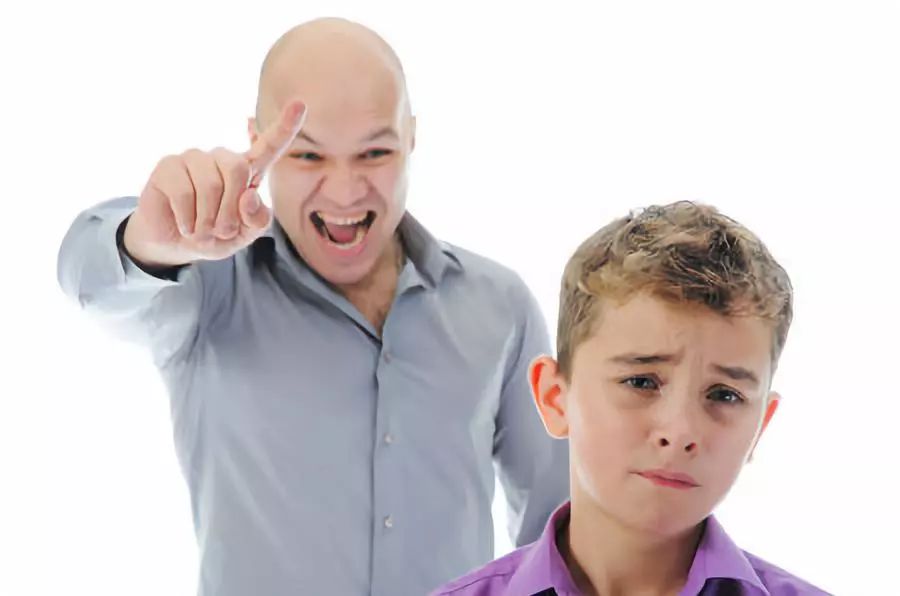 孩子老生气怎么办最有效的方法,再生气也不要和孩子说这五句话