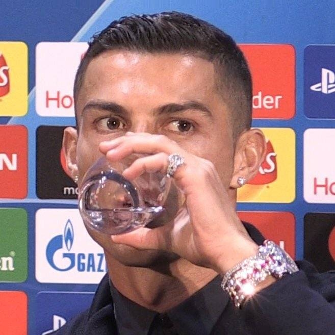 c罗重回老特拉福德照片,重回老特拉福德的c罗