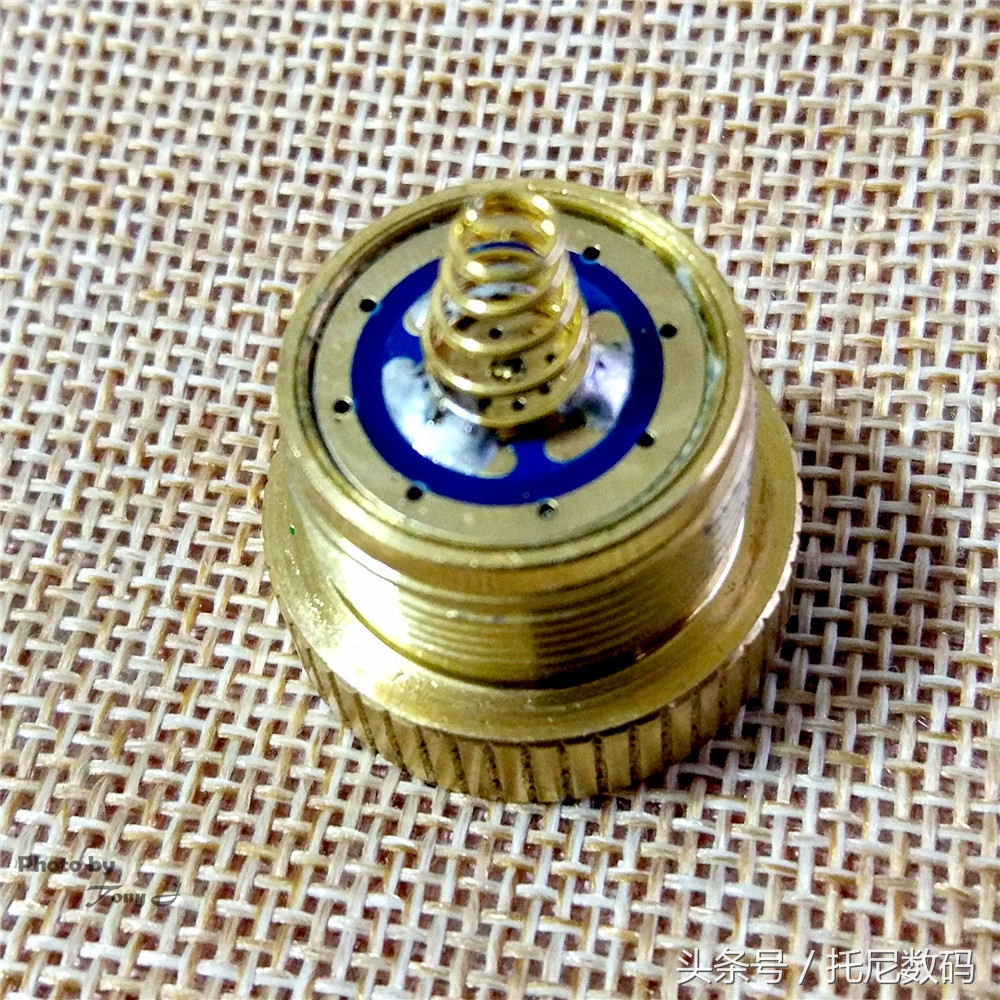 让它带走夜的黑——奥德宝KL52强光手电体验