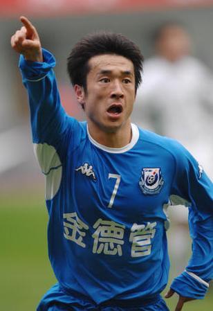 近三十年国足队伍里的朝鲜族战士，当世三杰加足坛父子兵