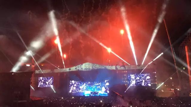 如何在芬兰摆摊赚欧元-自由公路芬兰站之赫尔辛基跨年