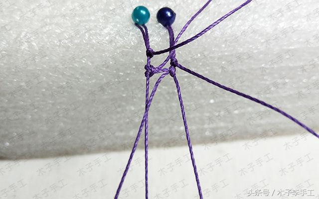 用红绳做闺蜜手链,自己编红绳手链视频