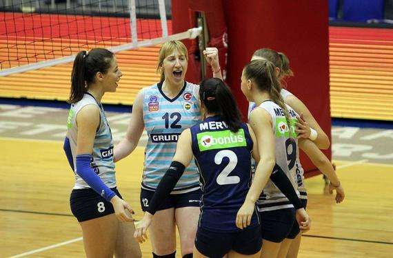 费内巴切邀约李盈莹,李盈莹加入费内巴切的签约费