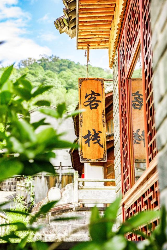 鑽疯姳鍙ら晣鑵惧啿,鑵惧啿鑽疯姳鍙ら晣