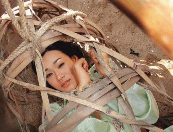 古代寡妇是怎样度过漫长岁月,古代寡妇如何度过孤独一生