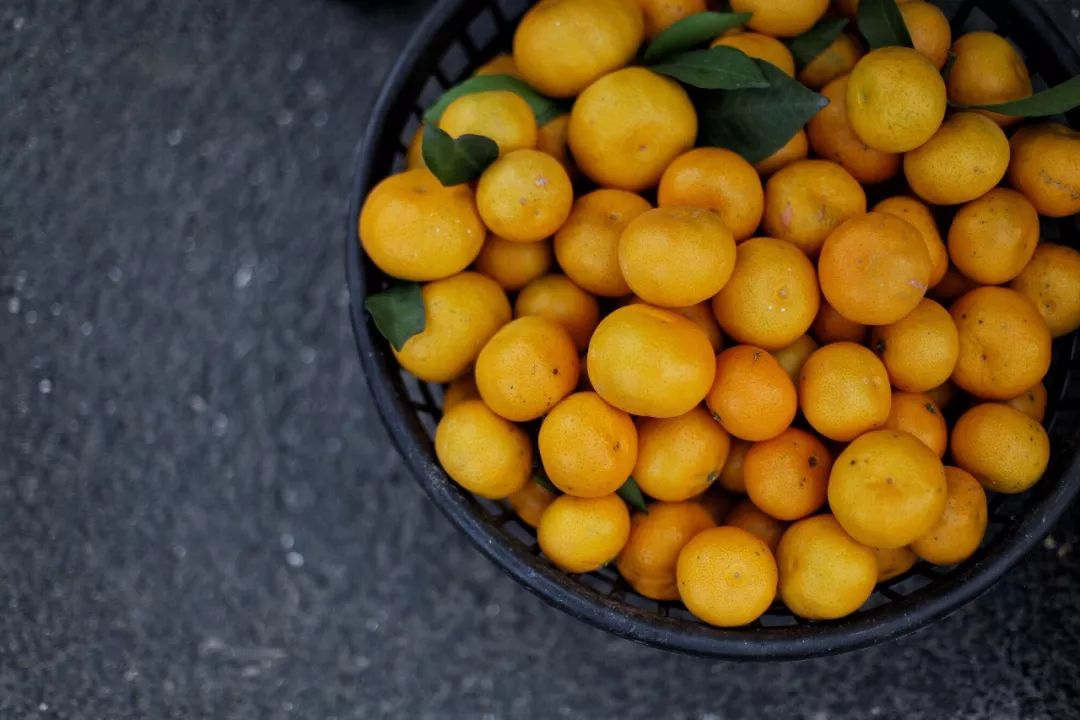 没有人来人往的城市,没有人山人海的地方