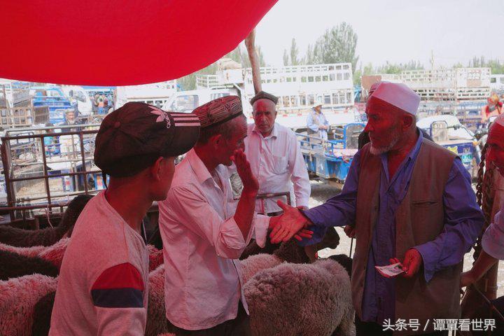 令人大开眼界的车,喀什牛羊大巴扎有意思吗