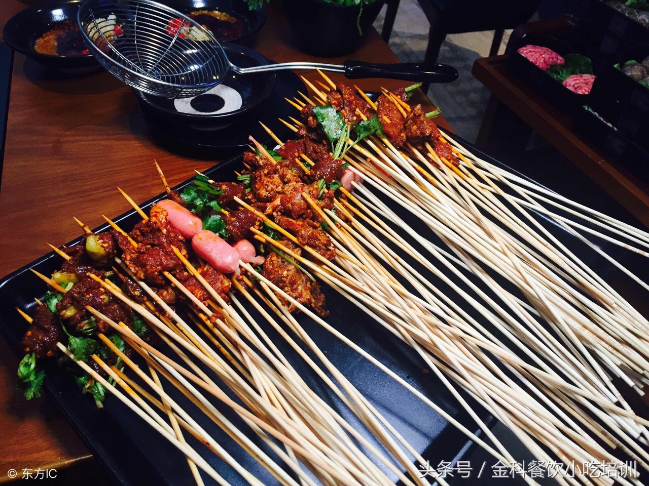 20元自助旋转小火锅加盟,旋转小火锅20元自助怎么样