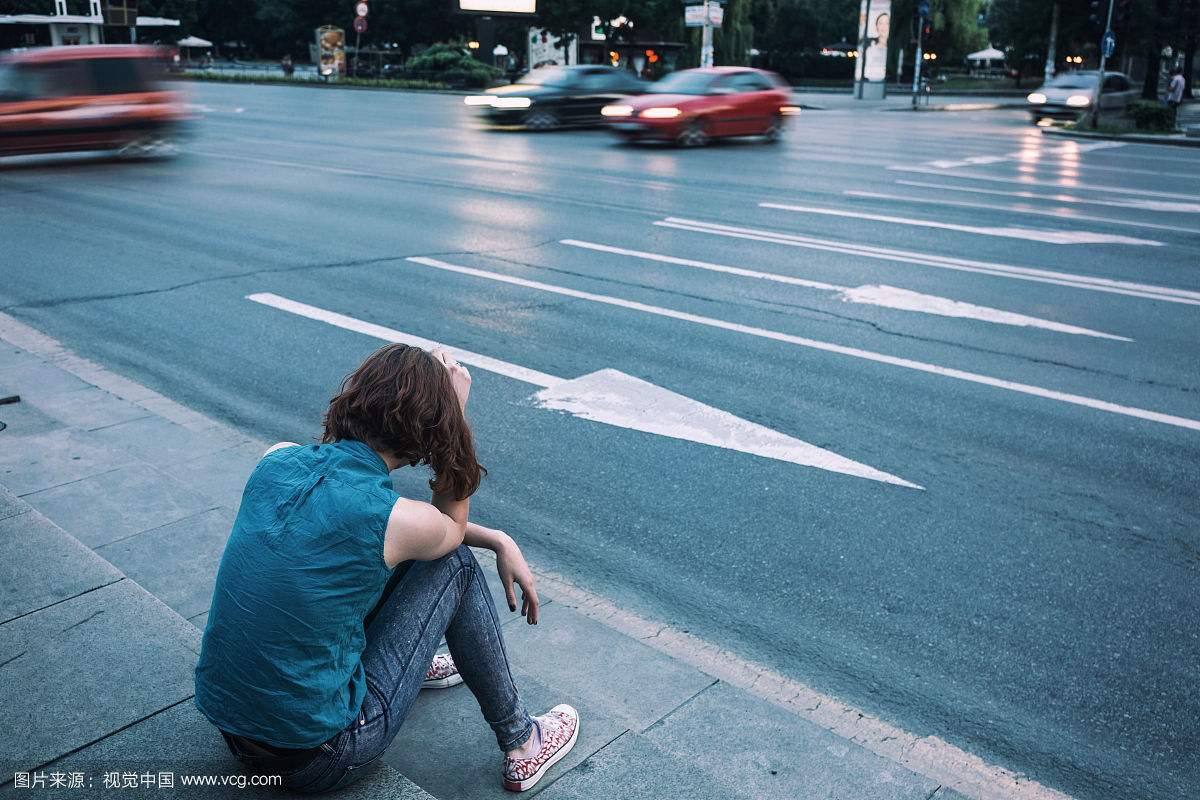 得了抑郁症应吃什么药最好,抑郁症久治不愈的时间是多久