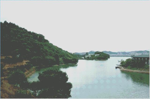 40岁大叔改造老宅,一位大叔改造农村自建房