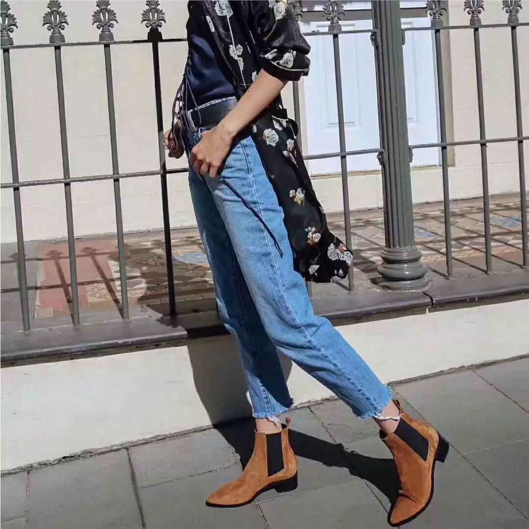 秒杀活动选次卡还是团购,秒杀优惠活动火爆进行中