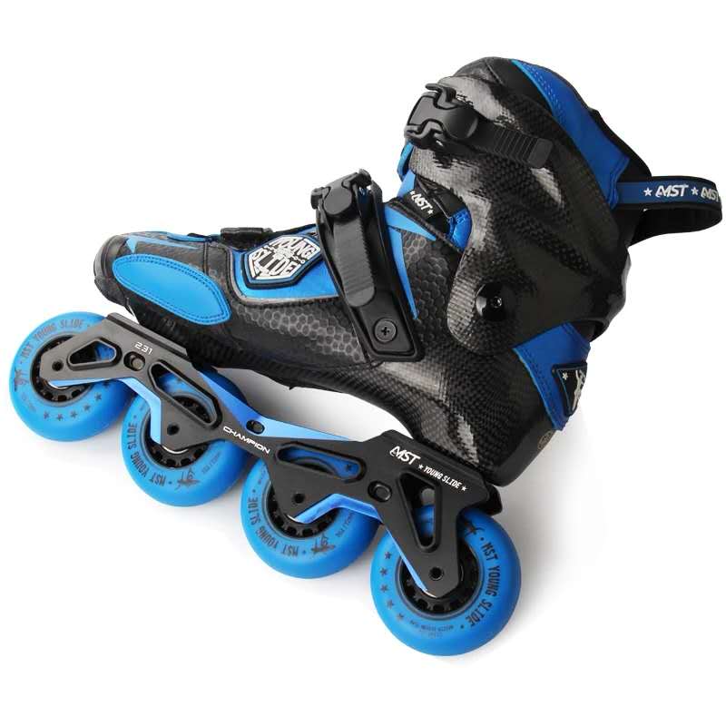 你还在为选择轮滑鞋而困惑吗？3分钟让你了解不同年龄的轮滑鞋