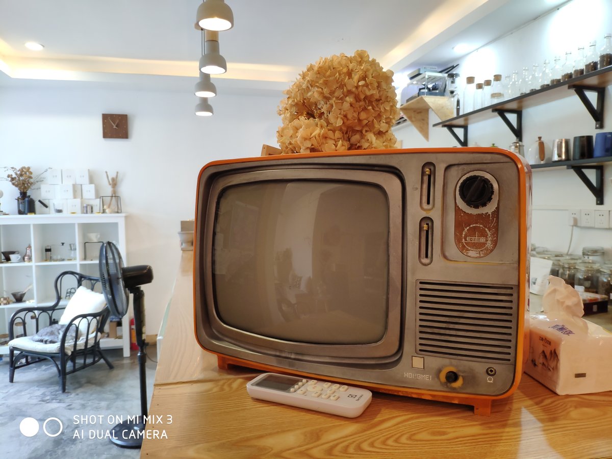 滑盖和全面屏，这次小米做得并不差！小米MIX3详细评测