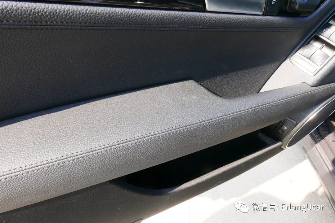 w204奔驰c300coupe,奔驰w204c200旅行版