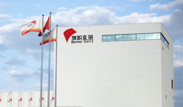 内地人去香港买奶粉，香港人却在买内地奶粉