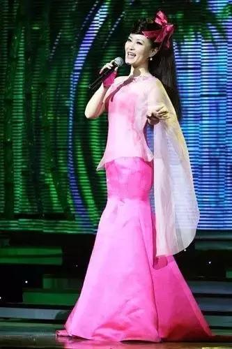 唱歌唱好的技巧,唱歌有哪些技巧术语