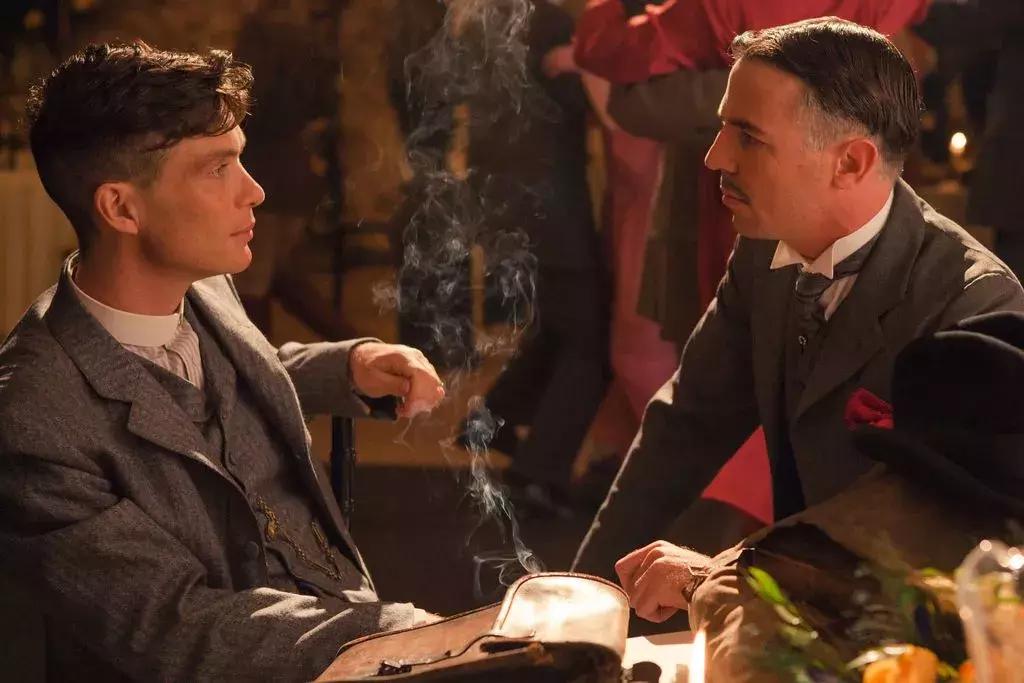 现代黑帮气质穿搭,最时尚的黑帮