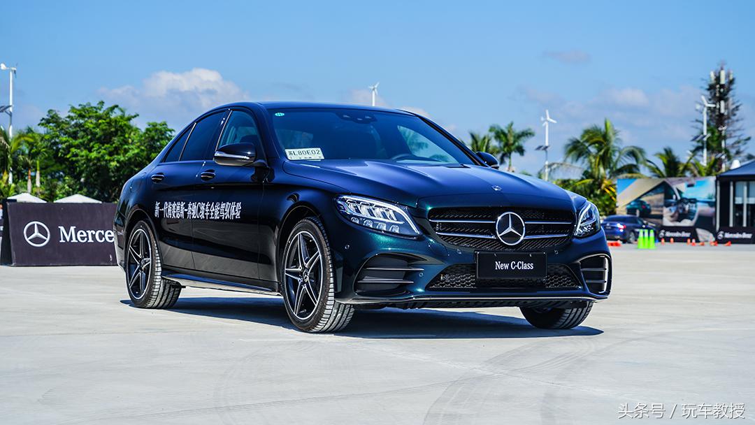全新奔驰c级怎么选,全系奔驰商务车大全