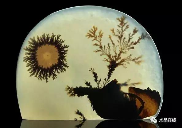 水晶和舒俱来哪个更有价值,真正的天然水晶是什么样的