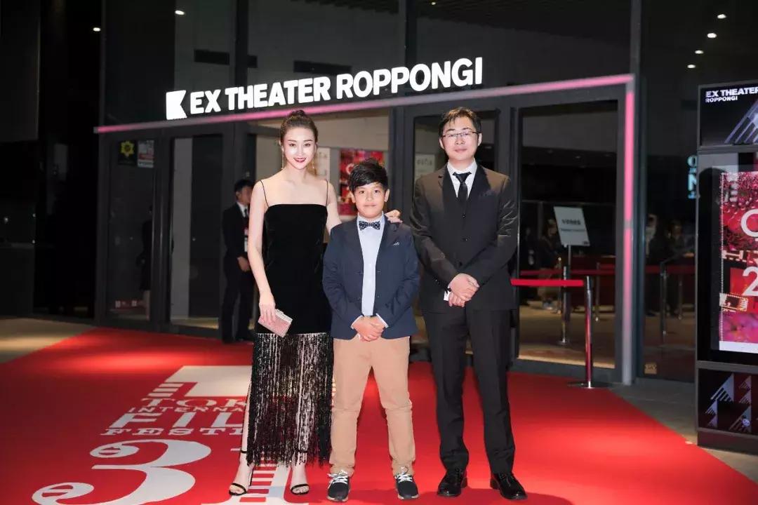 不必硬拗，林鹏“演妈妈”比朋友圈里的刷屏宝妈更入戏