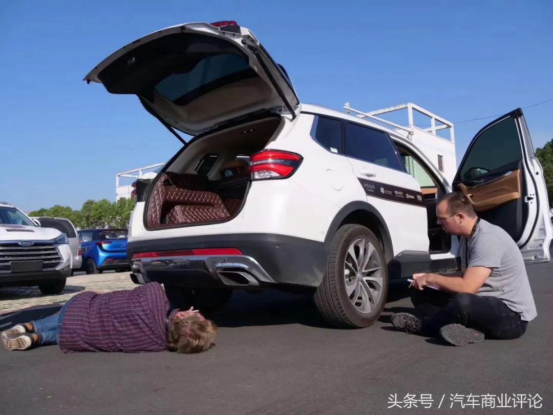 一场耗时11天的庖丁解车，谁在裸泳？谁死谁活？